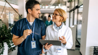 Mutuelle santé les moins chères : découvrez comment réaliser des économies sur vos dépenses de santé. Comparez et choisissez la meilleure option dès maintenant.