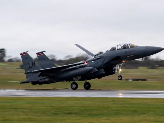 Iran abat avions militaires