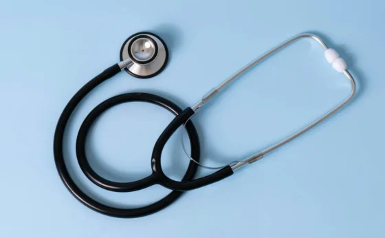 Changement de mutuelle santé : découvrez les critères essentiels pour choisir la meilleure option. Ne tardez plus, prenez une décision éclairée dès aujourd'hui.