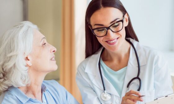 Courtier mutuelle santé senior, trouvez les meilleures offres pour vos soins. Comparez et économisez sur votre mutuelle santé dès maintenant !