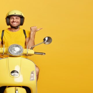 Évolution des garanties, tarifs et profils de risques en assurance deux-roues pour 2026. Analyse et conseils pratiques pour bien choisir votre contrat.