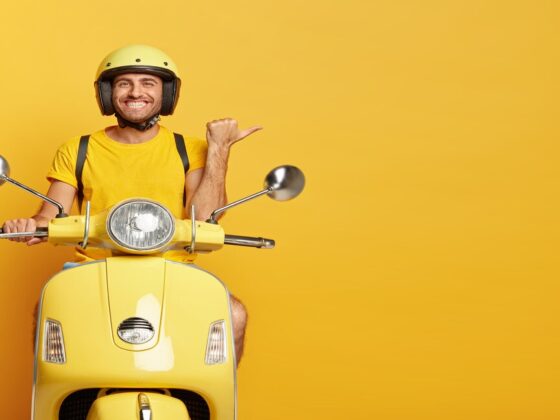 Évolution des garanties, tarifs et profils de risques en assurance deux-roues pour 2026. Analyse et conseils pratiques pour bien choisir votre contrat.