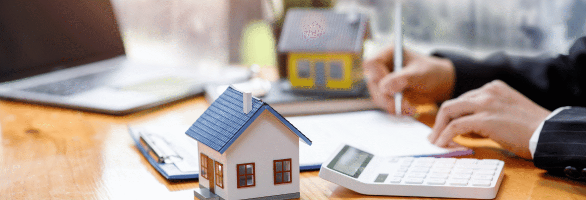 Assurance prêt relais 2026 : garanties obligatoires, conditions d’éligibilité et conseils pour sécuriser votre financement immobilier en toute conformité.