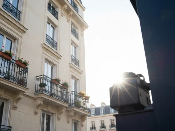Assurance habitation Paris 2026 : ce que votre assureur ne détaille pas sur tarifs, garanties et exclusions. Analyse technique pour mieux choisir votre contrat.